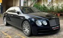 Car body repair and professional painting service for luxury vehicles